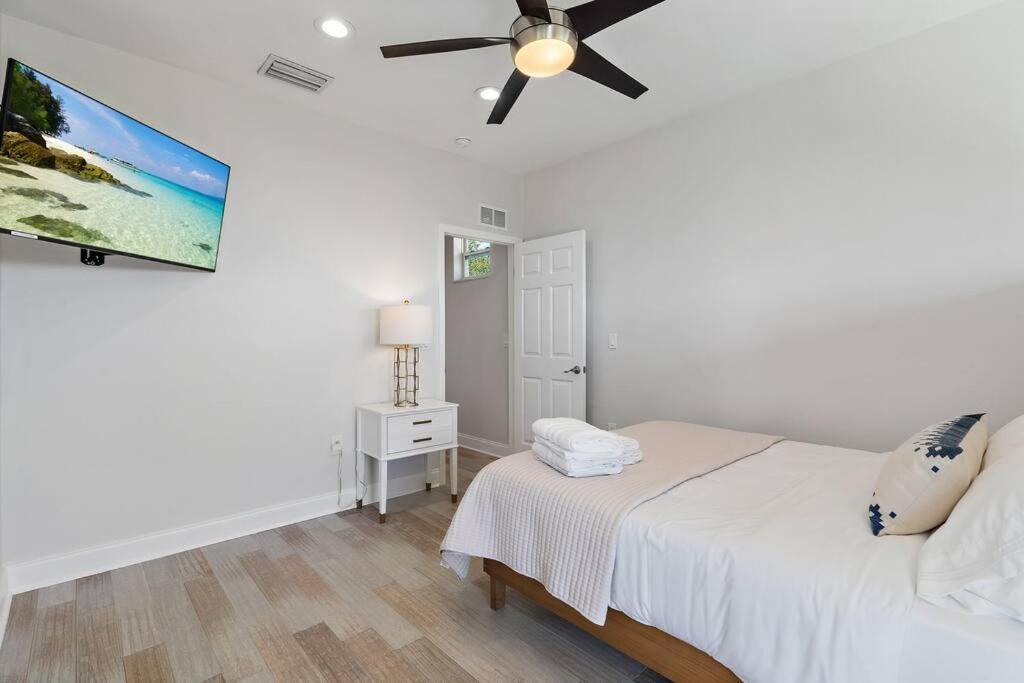 Florida Getaway With Backyard Pool Oasis Villa Sarasota Ngoại thất bức ảnh